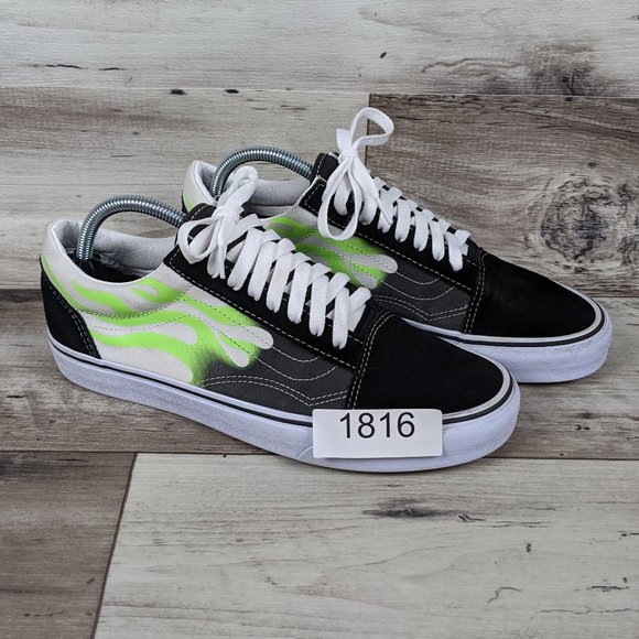 VANS*Unisex "Off The Wall" 2020 Flame Black True White Lace-Up Sneakers~See SIze - Picture 2 of 12